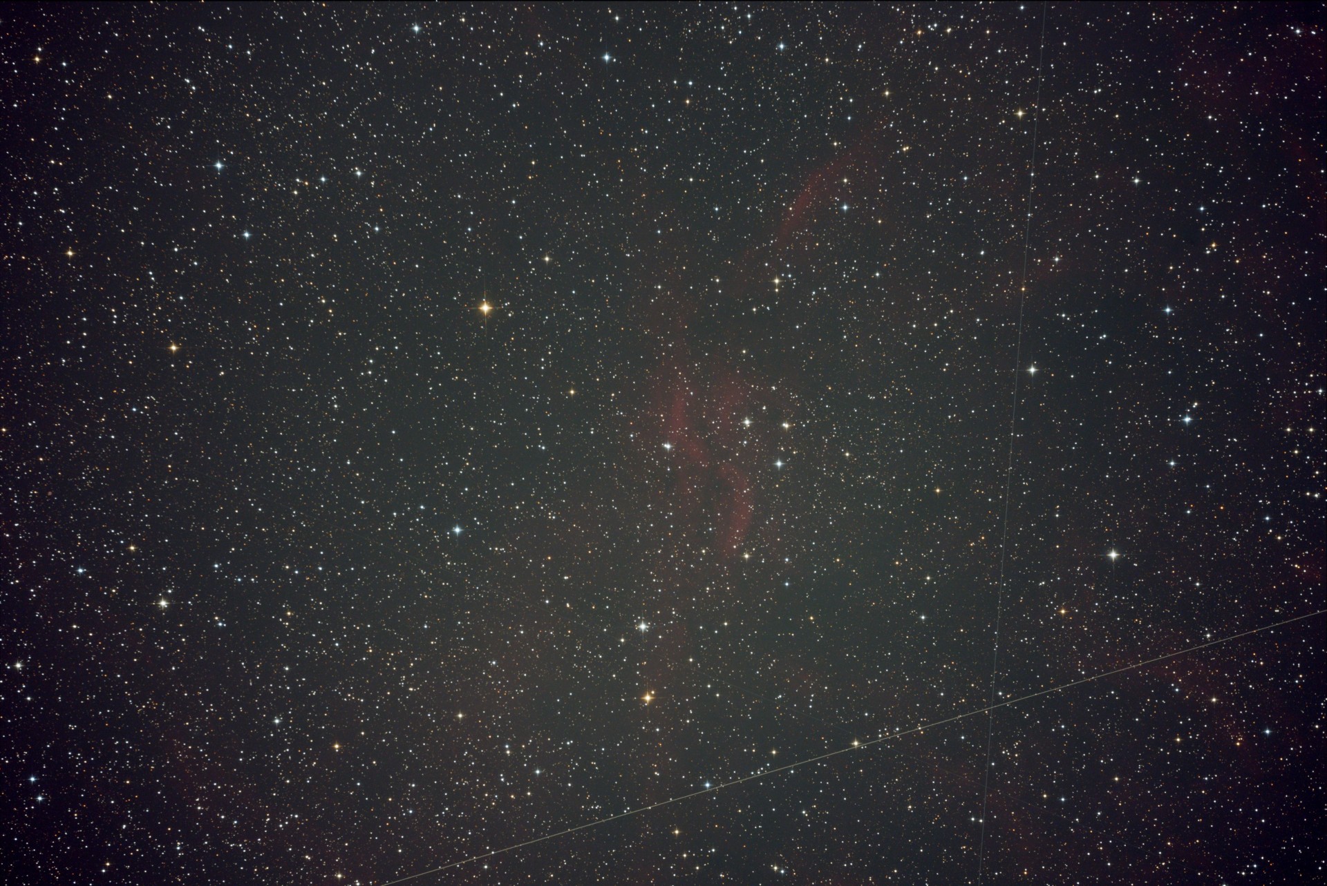 Stack_9frames_1091s_WithDisplayStretch.jpg