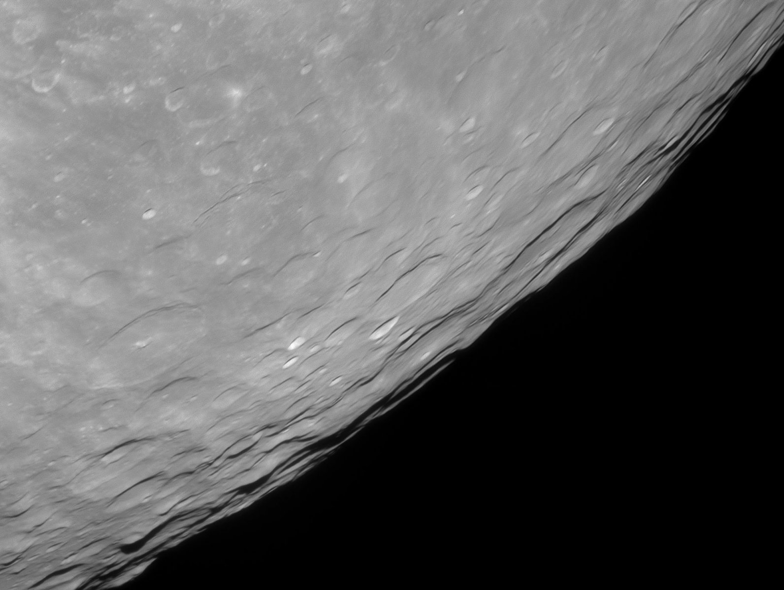 Suedpol_260221_213628c.jpg