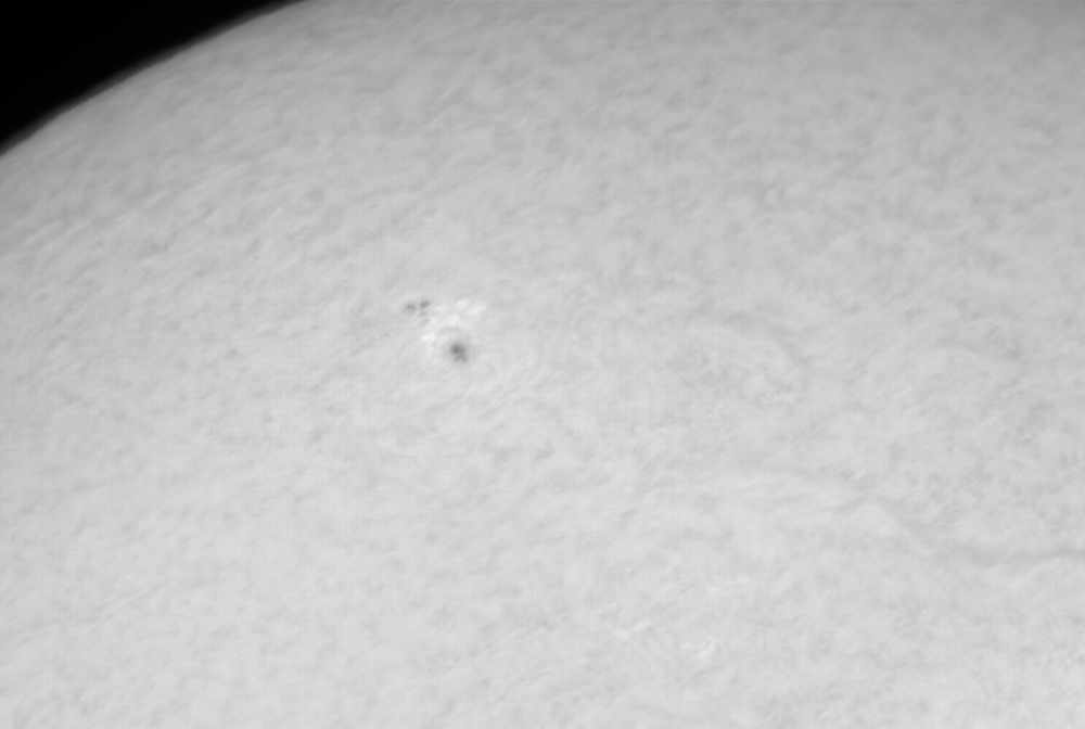 Sun_chromosphere.jpg