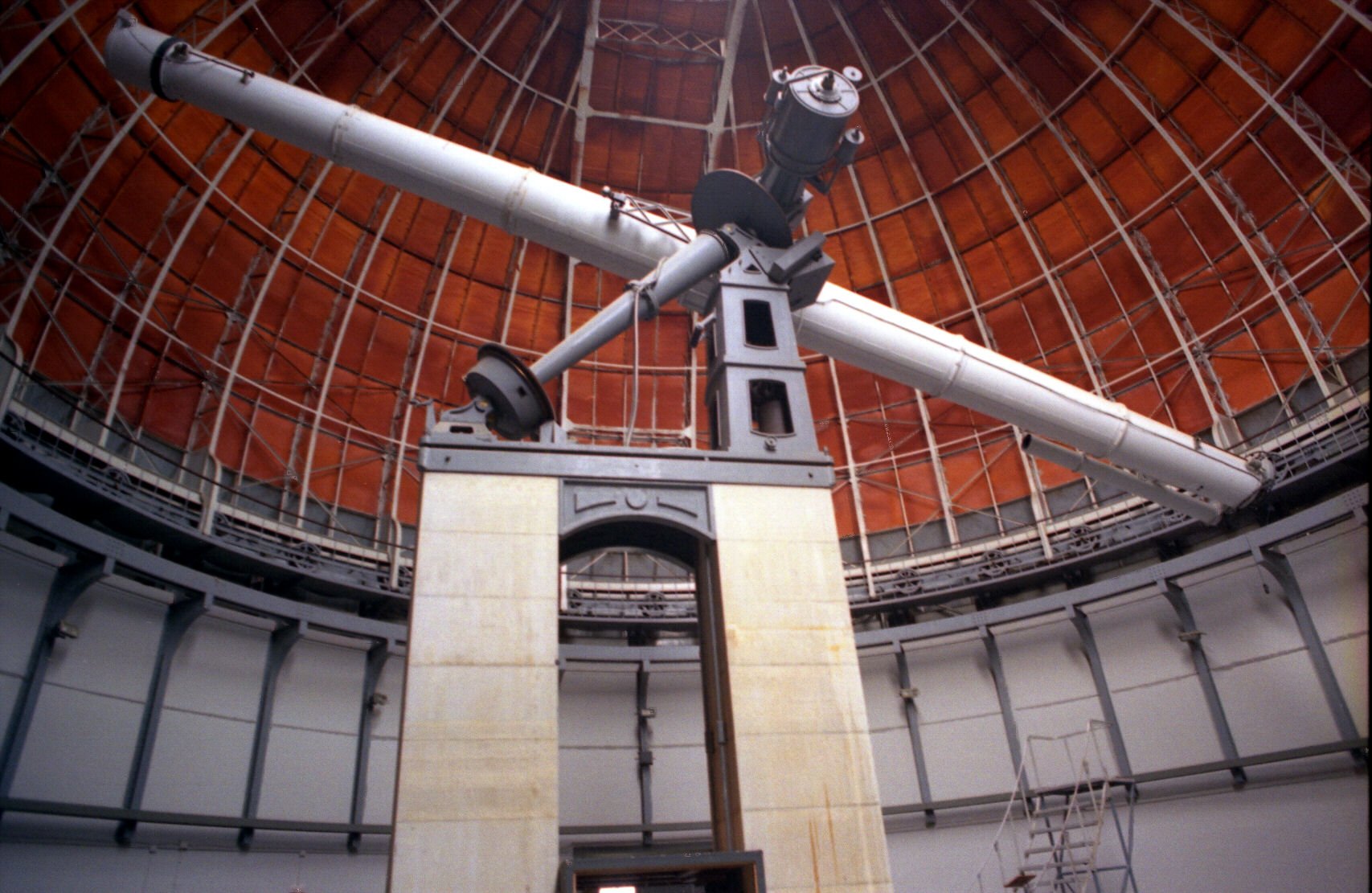 Telescope_2.jpg