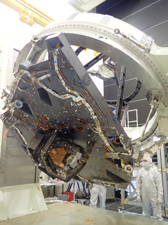 telescope_in_robot_2.png