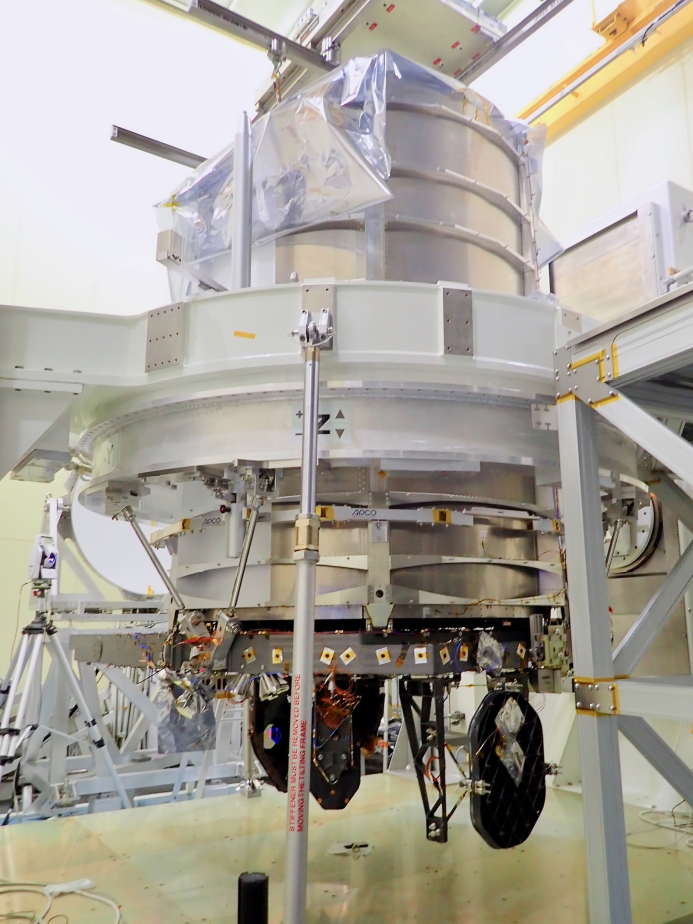 telescope_in_robot_3.png