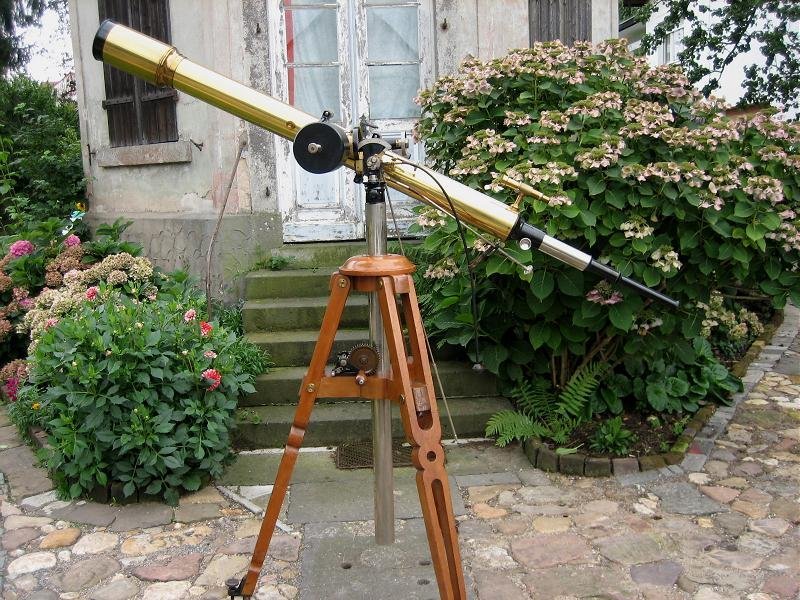 teleskop_busch_120mm_1920.jpg