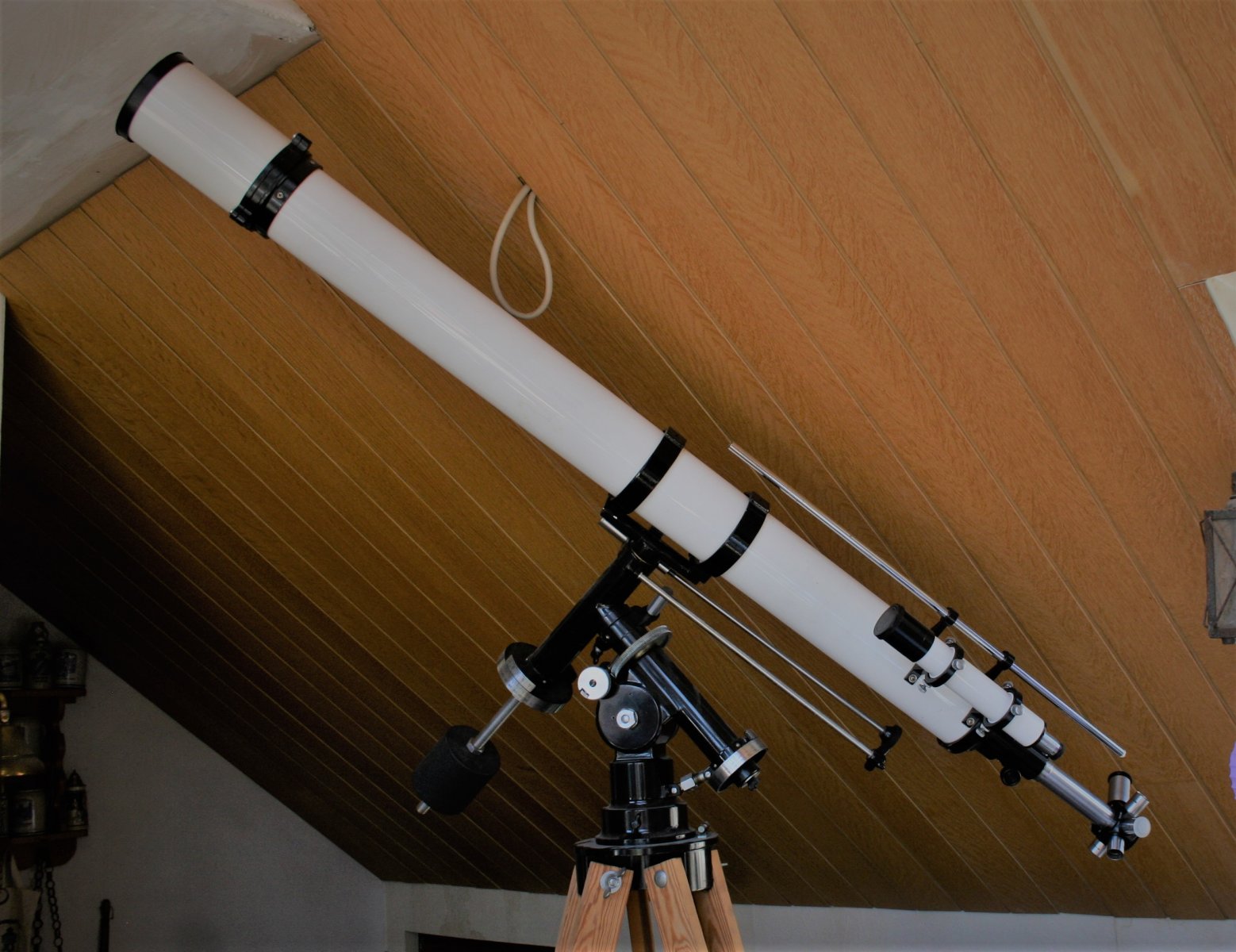 Unitron 100 1500.JPG