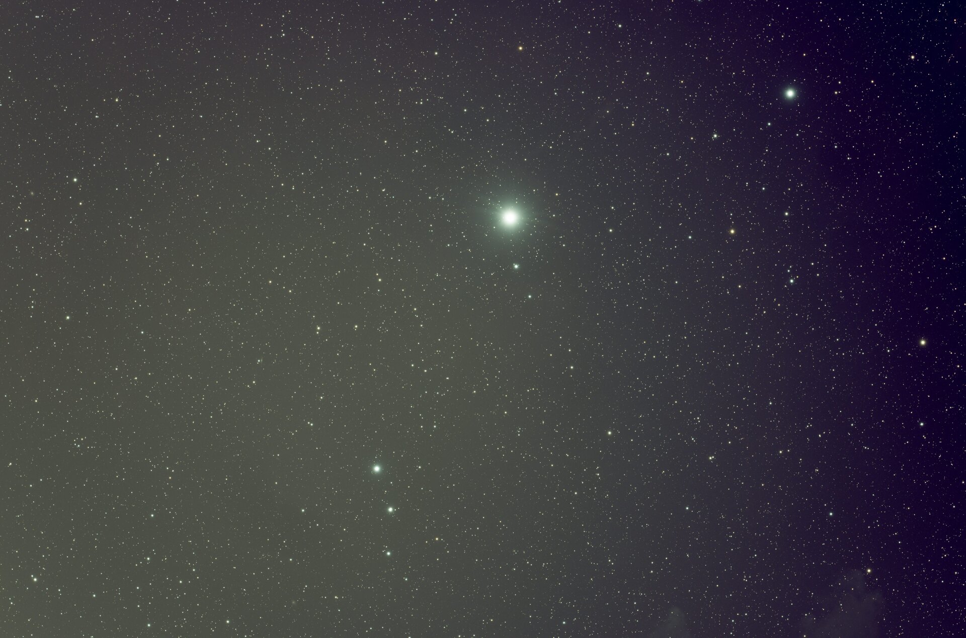V2_SQA55_1u2_Stack.jpg