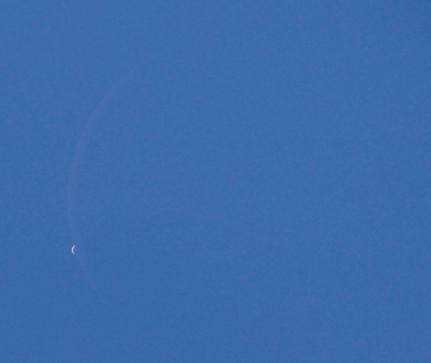Venus Bedeckung durch die Mondsichel 19_06_2020 Farbe 2.jpg
