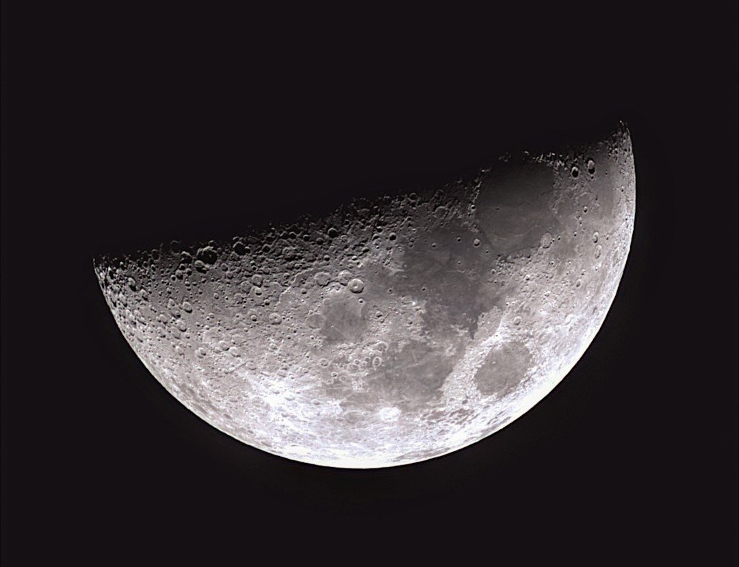 Video_Stacked_Lunar_20250404-215852_2.jpg