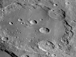 Clavius_100%_26122009.jpg