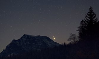 jupitersaturnf105dec19web-1.jpg