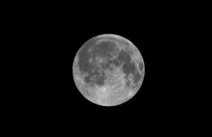 30122020UT2358Vollmond_1.jpg