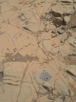 mars-curiosity-rover-drill-holes-rock-mojave-MAHLI-Sol884-PIA19115.jpg