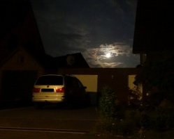 fast_Vollmond_2_8_2020.jpg