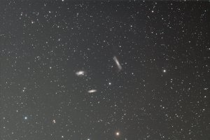 masterLight-BINNING_1-FILTER_NoFilter-EXPTIME_240.jpg