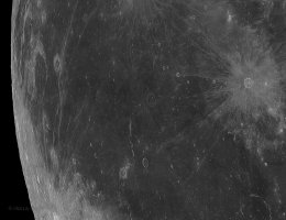 Mond 1-4.jpg