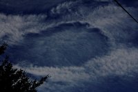 Wolkenloch an Cirrocumulus.jpg