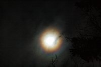 asymmetrische Lichtbrechung Mond.JPG