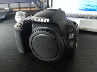 Eos200D.jpg