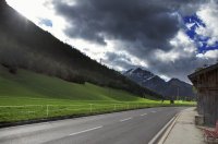 dramatic-tirol.jpg