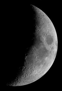 Mond 25.02.2023-18 Uhr.jpg Mond 25.02.2023-18 Uhr.jpg