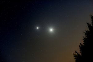 venusjupiter20230228UT1803s Kopie.jpg