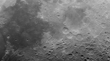 Mond_27_03.jpg