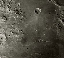 Triesnecker rille_triesnecker rille bewerkt 28-5-2023 rood filter.jpg