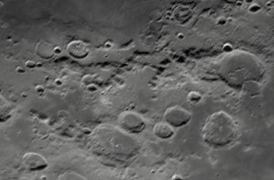 2024-01-16-1824_9-U-IR-Moon.jpg