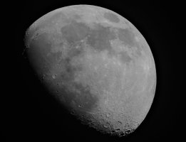 Mond 1000mm (6) (2).jpg Mond 1000mm (6) (2).jpg