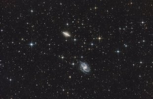 NGC5905_08_7h_drizzle15-gedreht_Gimp_WA.jpg NGC5905_08_7h_drizzle15-gedreht_Gimp_WA.jpg