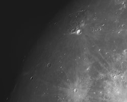 Bild_3_Mon_Gruithuisen_Vallis_Schröteril_Reiner_Gamma.jpg