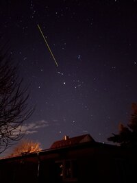 Weltraumschrott.jpg