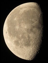 Mond 56x scharf-02.jpg
