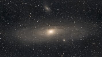 M31 Dwarf 133x15s 45x25b.jpg