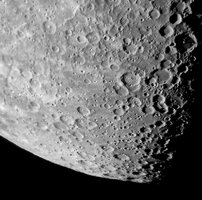 moon24e.jpg