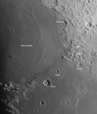 2026_05_22_200_3000mm_IR742_QHY533M_Plinius_Littrow_Apollo_17_Label.png
