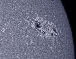 CapObj_082535_lapl3_ap25375.jpg