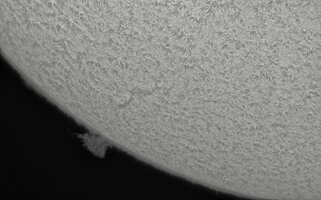 CapObj_083809_lapl2_ap7717_conv.jpg