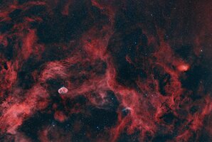 SH2-101, NGC6888 Weitfeld.jpg