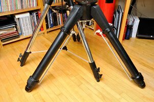 Ultra-Stable Tripod 16.jpg