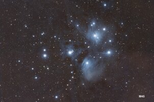 M45-mosaik.jpeg