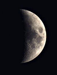 Mond crop.jpg Mond crop.jpg