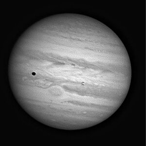 Jupiter, Io, GRF und Schatten. 60 mal 30 s animiert.mp4
