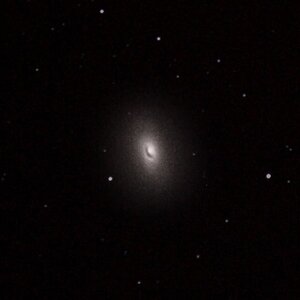 Ausschnitt-M64-1-Bild-480s.jpg