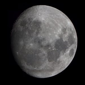 2007-08-25 Moon Mozaiek web.jpg