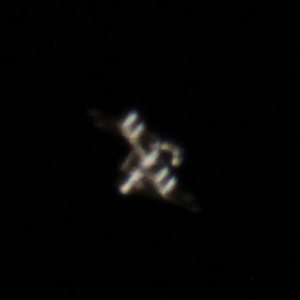 STS 127 mit  ISS 18. Juli 22.47