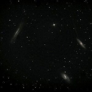 Leo-Triplet