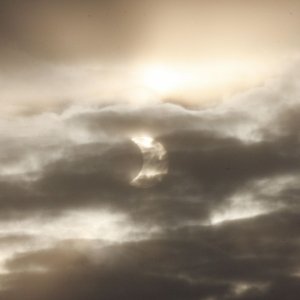 Sofi im Rheinland trotz Wolken