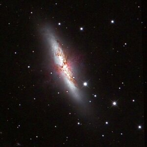 Erstes gemeinsames Bild von M82