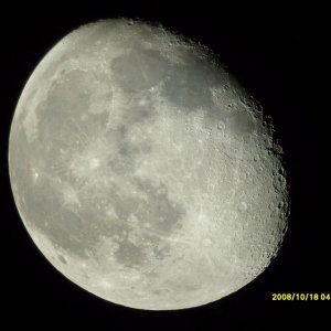 Mond mit 114 er Spiegel