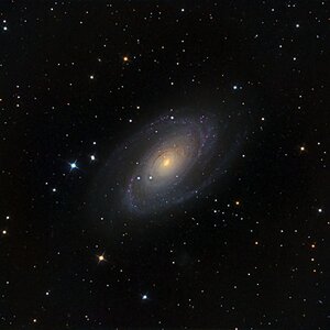 M81 einen Tag nach Vollmond